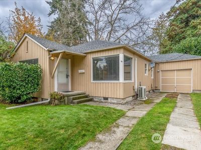 808 O'Farrell Avenue SE, Olympia, WA, 98501