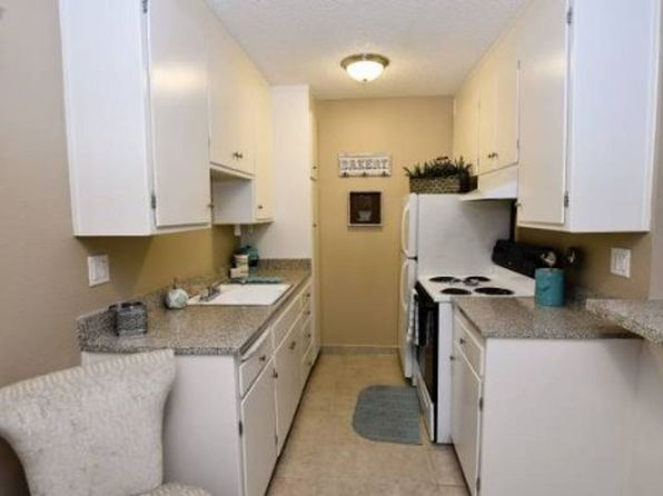 950 S Garfield St APT 4