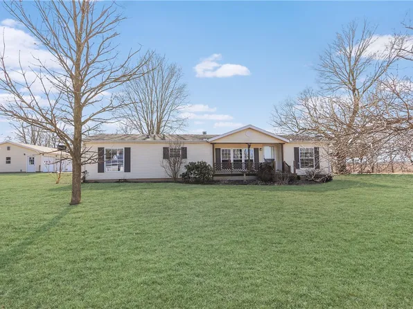 530 W Walnut St, Westfield, IL 62474