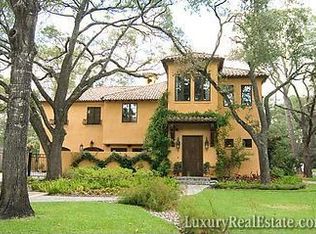 11602 Taylorcrest Rd, Houston, TX 77024