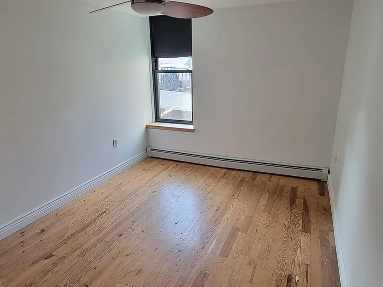 Adams Block — Photo 26