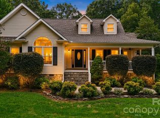 107 Shawnee Trl, Maiden, NC 28650