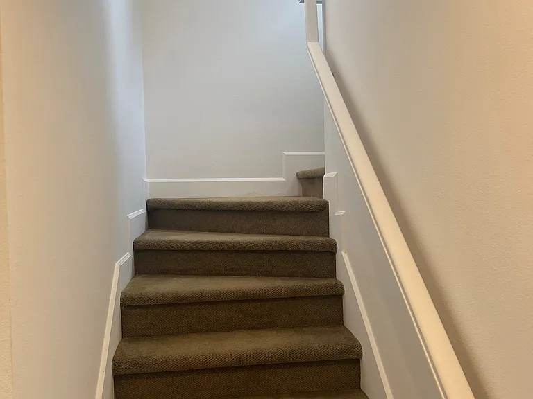 2516 E Denny Way #F — Photo 12