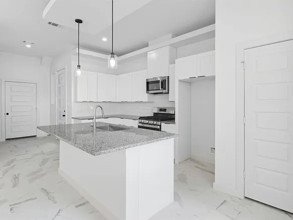 2921 El Fenice Ln — Photo 52