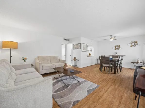 6456 Bayou Glen Rd, Houston, TX