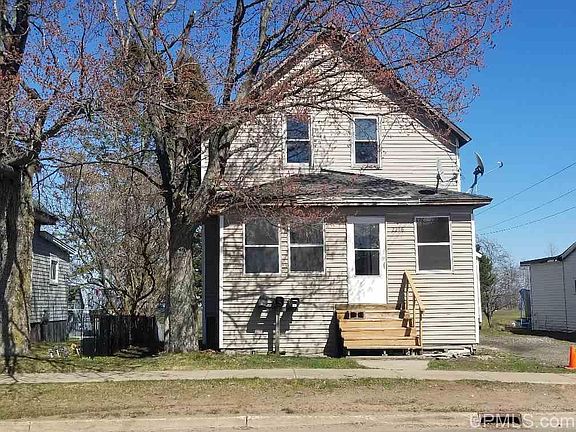 3rd image of 2216 Presque Isle Ave #2214