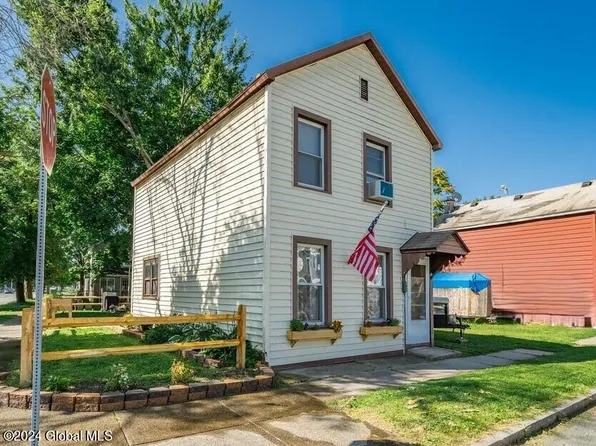 200 15th Street, Watervliet, NY 12189