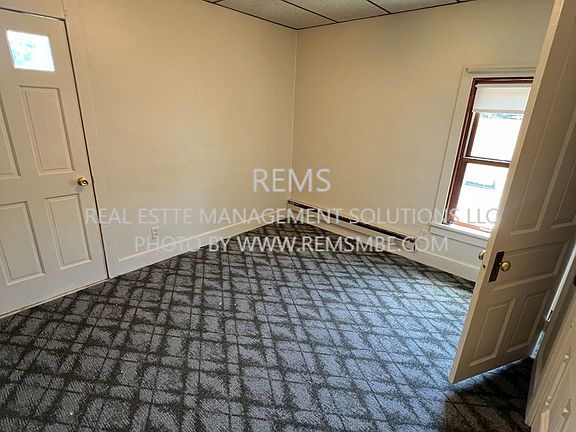 2nd image of 125 7th Ave #6