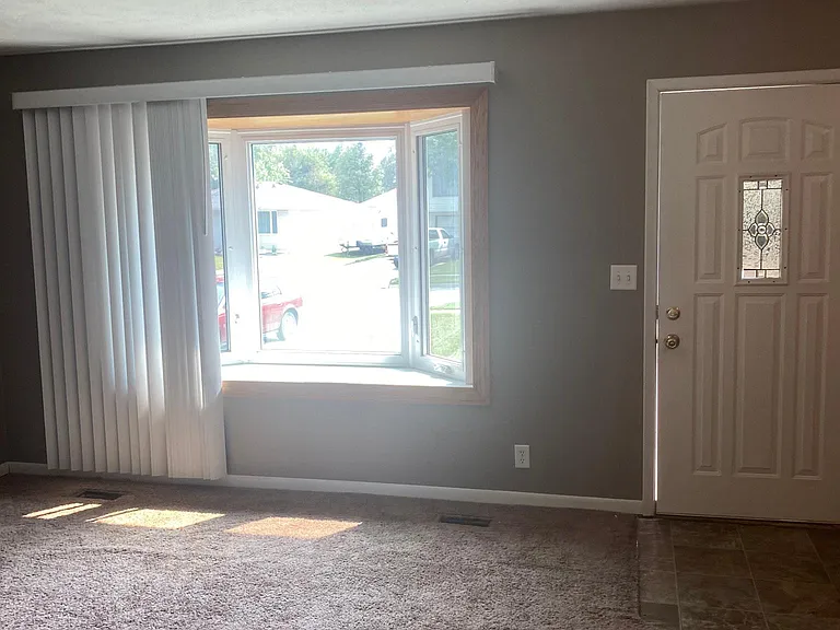 508 Oregon Trl — Photo 8