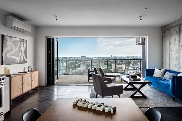 Rented by Compass | media 21