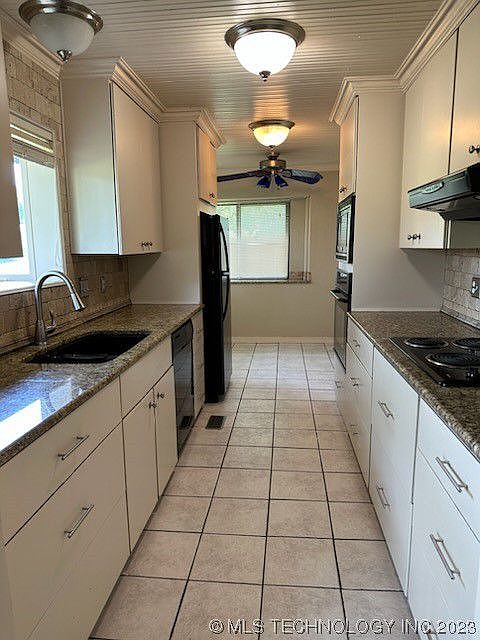 2nd image of 2829 S 137th Ave E