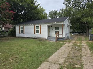 1625 Holcomb Rd, Dallas, TX 75217