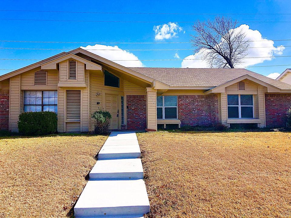 1st image of 1512 Oxford Pl
