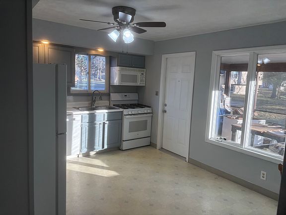 4th image of 1417 Elmwood Ave