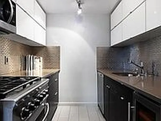 Rented by Corcoran | media 14