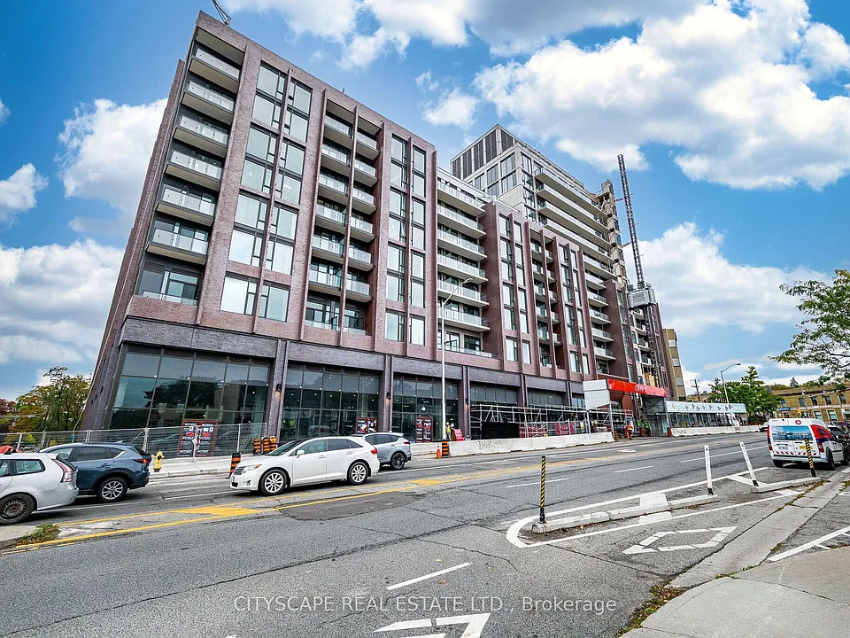 2450 Bloor St W #316