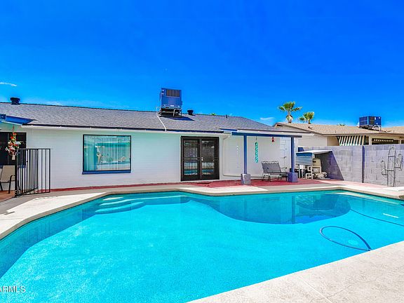 5th image of 5632 W CHERYL Drive