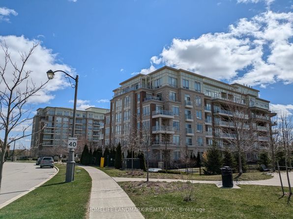15 Stollery Pond Cres #507, Markham, ON L6C 0Y4