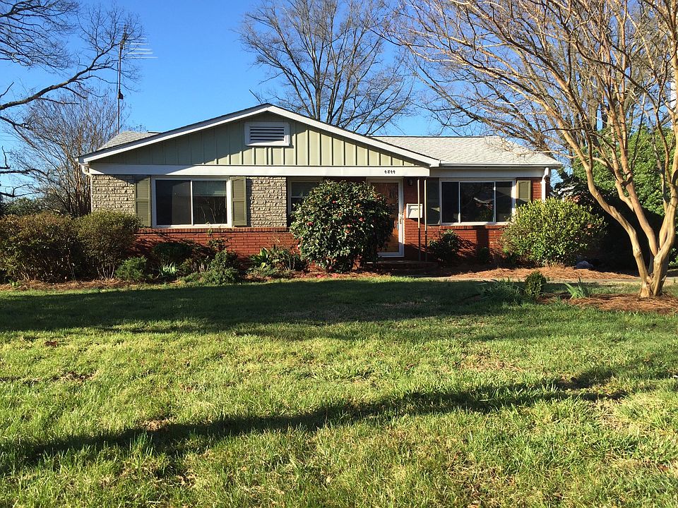 1st image of 4844 Holbrook Dr