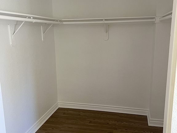 5th image of 24430 Robinwood Dr