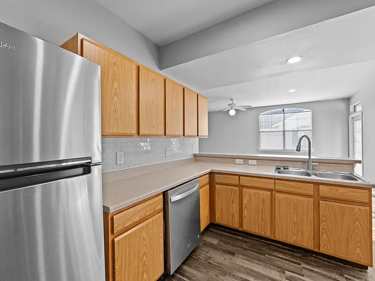 Burkburnett Residences — Photo 10