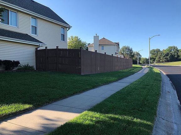 3rd image of 1006 Magnolia Ct