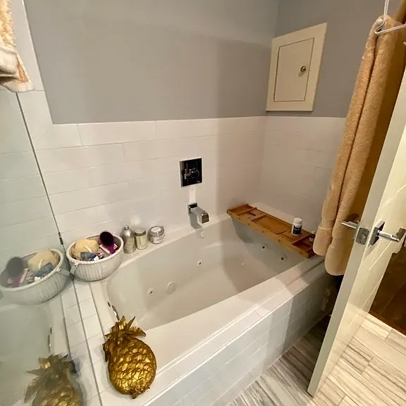348 E St — Photo 10