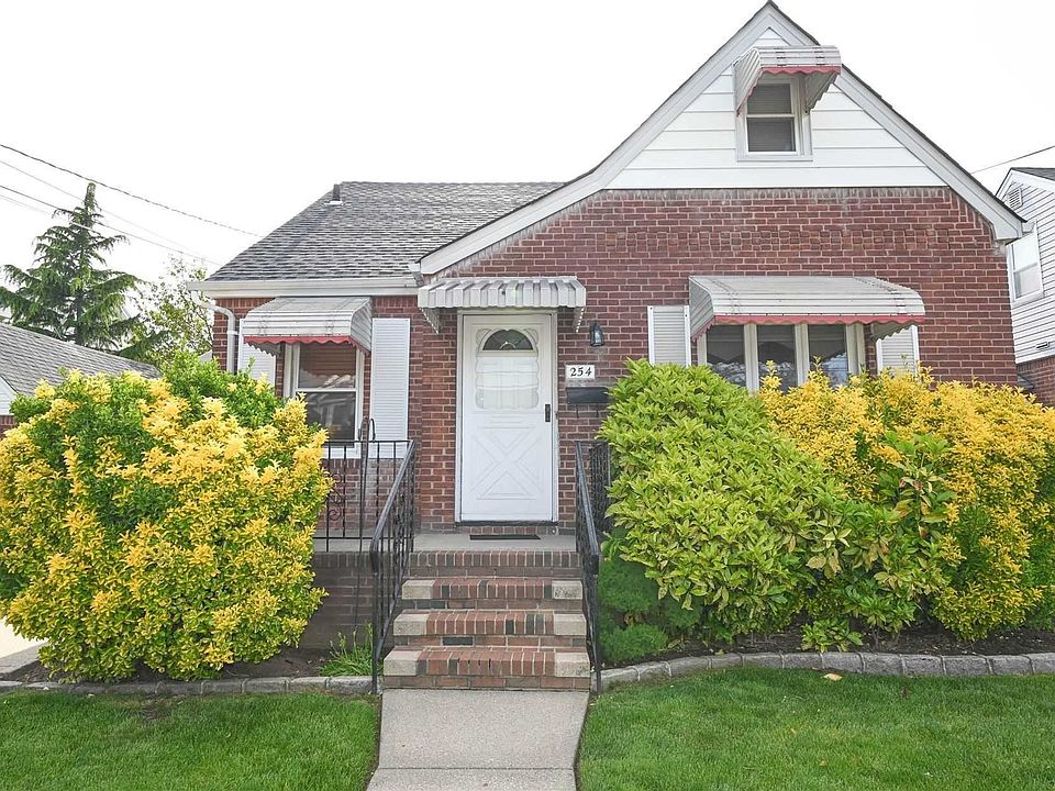 1st image of 254 James St