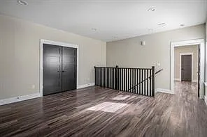 8119 Venus St #B — Photo 15