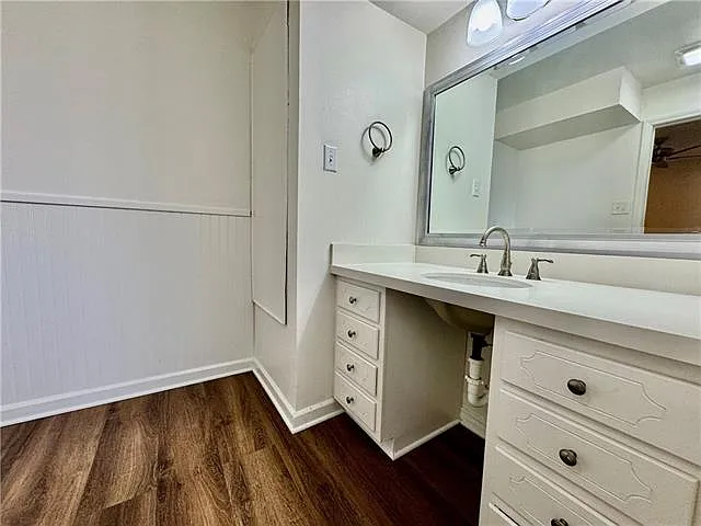 5116 Avron Blvd — Photo 28