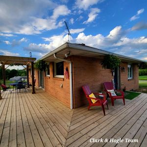 114 S Hubbardston Rd, Pewamo, MI, 48873