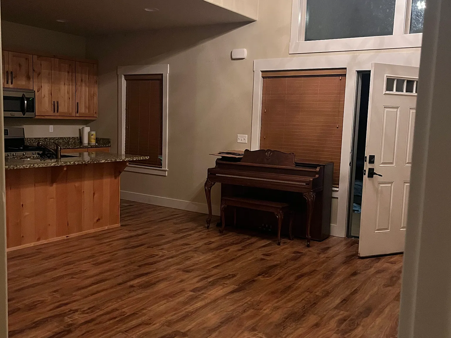 151 Brimstone Dr — Photo 4