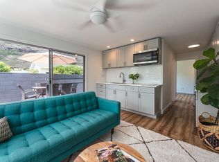 6085 Manukapu Pl, Honolulu, HI 96821