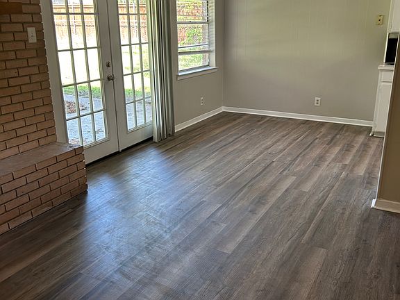 5th image of 5716 Wedgmont Cir N