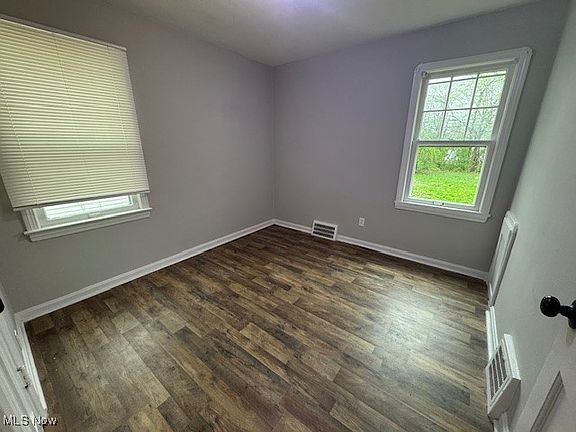 5th image of 3805 E 177th St