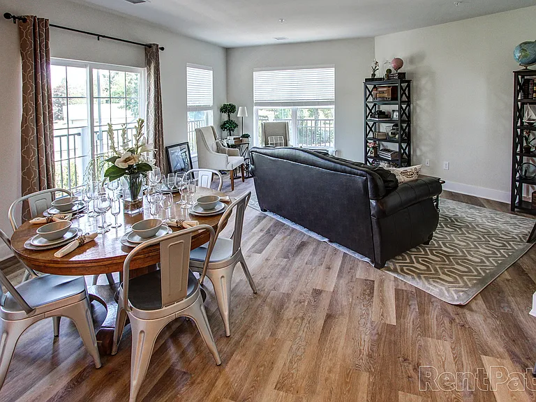 246 West Ave #206 — Photo 22