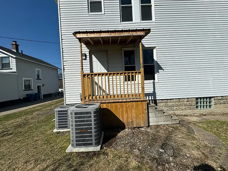839-841 Allison Ave — Photo 7