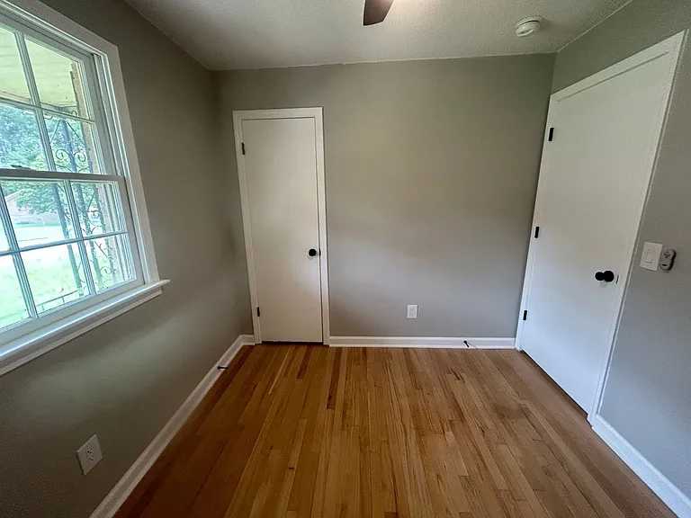 210 Cabin Creek Blvd — Photo 12