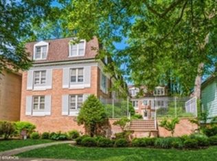 2038 Sherman Ave APT 1B, Evanston, IL 60201