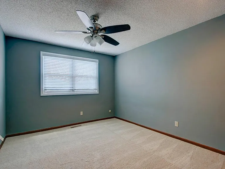 11805 Rosehill Rd — Photo 19