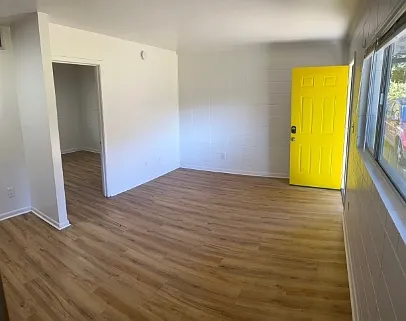 505 Shephard St — Photo 4