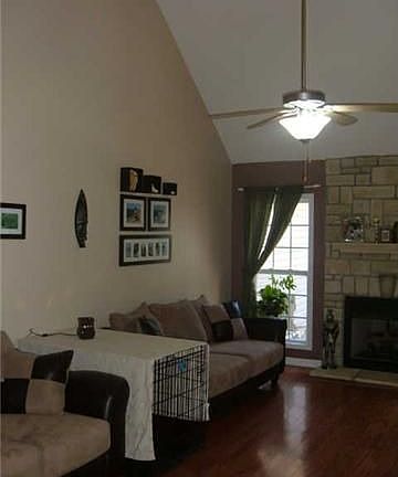 2nd image of 1481 Cedar Springs Cir