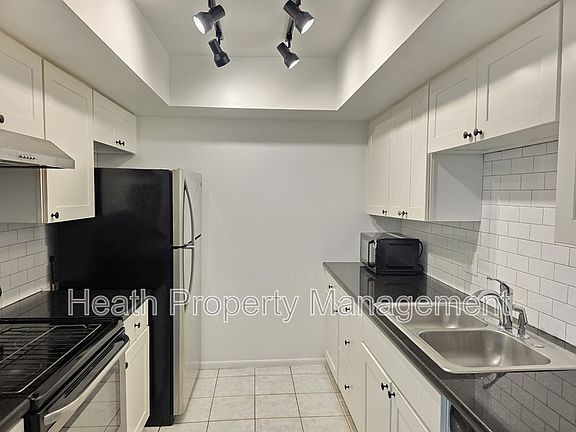 3rd image of 605 N Keene Rd #P-14