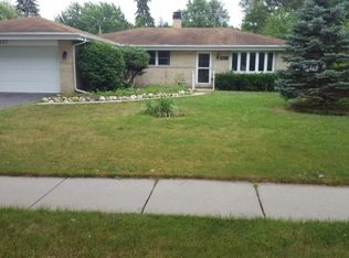 837 E Gardenia Ln, Palatine, IL