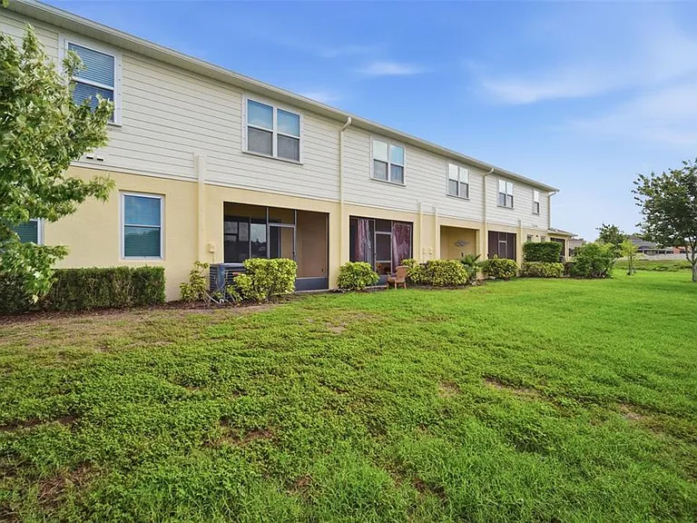 10903 Verawood Dr — Photo 38