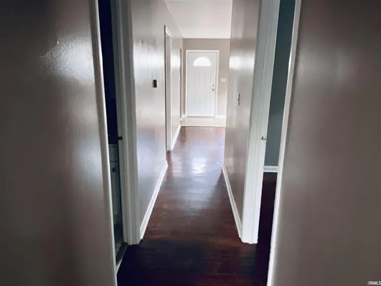 429 N Clark St — Photo 19
