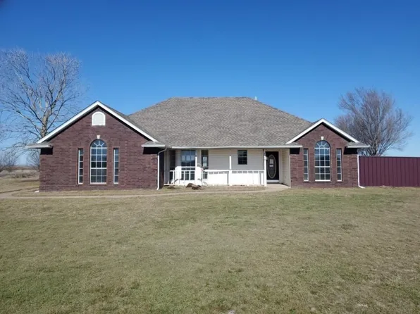 136 Stardust Cir, Walters, OK 73572