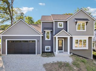 4391 S 35th St, Milwaukee, WI 53221