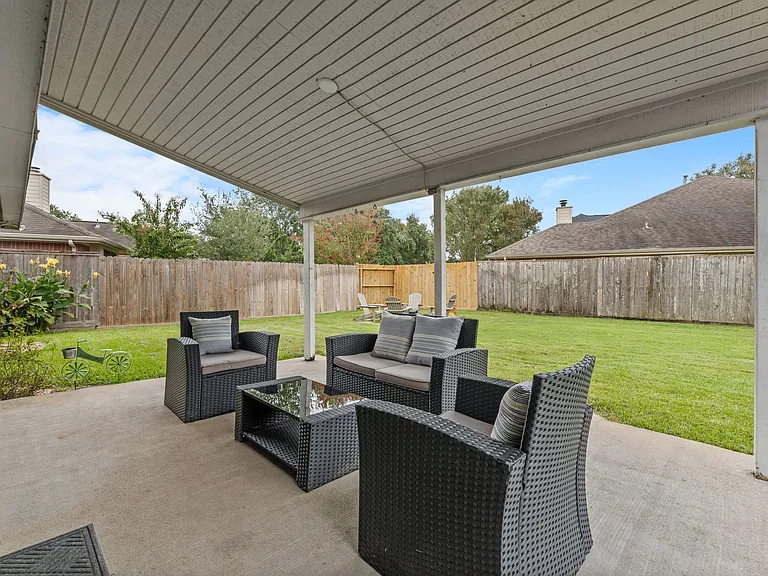 14807 Fairway Square Dr — Photo 50