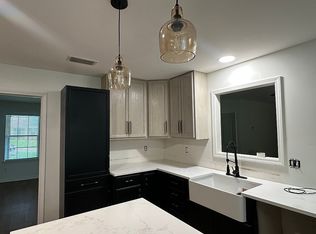 5108 Highcrest Dr, Mobile, AL 36693